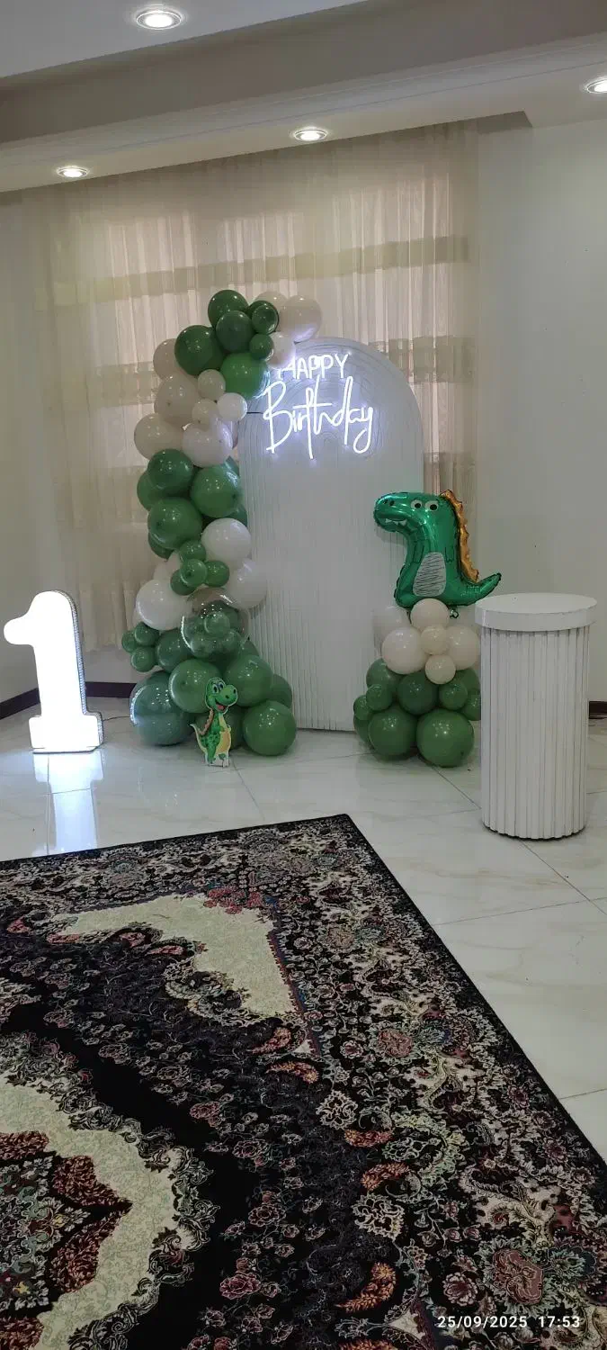 بادکنک آرایی با قیمت مناسب|خدمات پذیرایی، مراسم|مشکین‌دشت, |دیوار