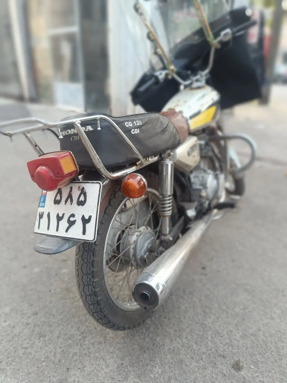 موتور هوندا ۱۲۵ مدل ۱۳۸۴|موتورسیکلت|لاهیجان, کوی خزر|دیوار