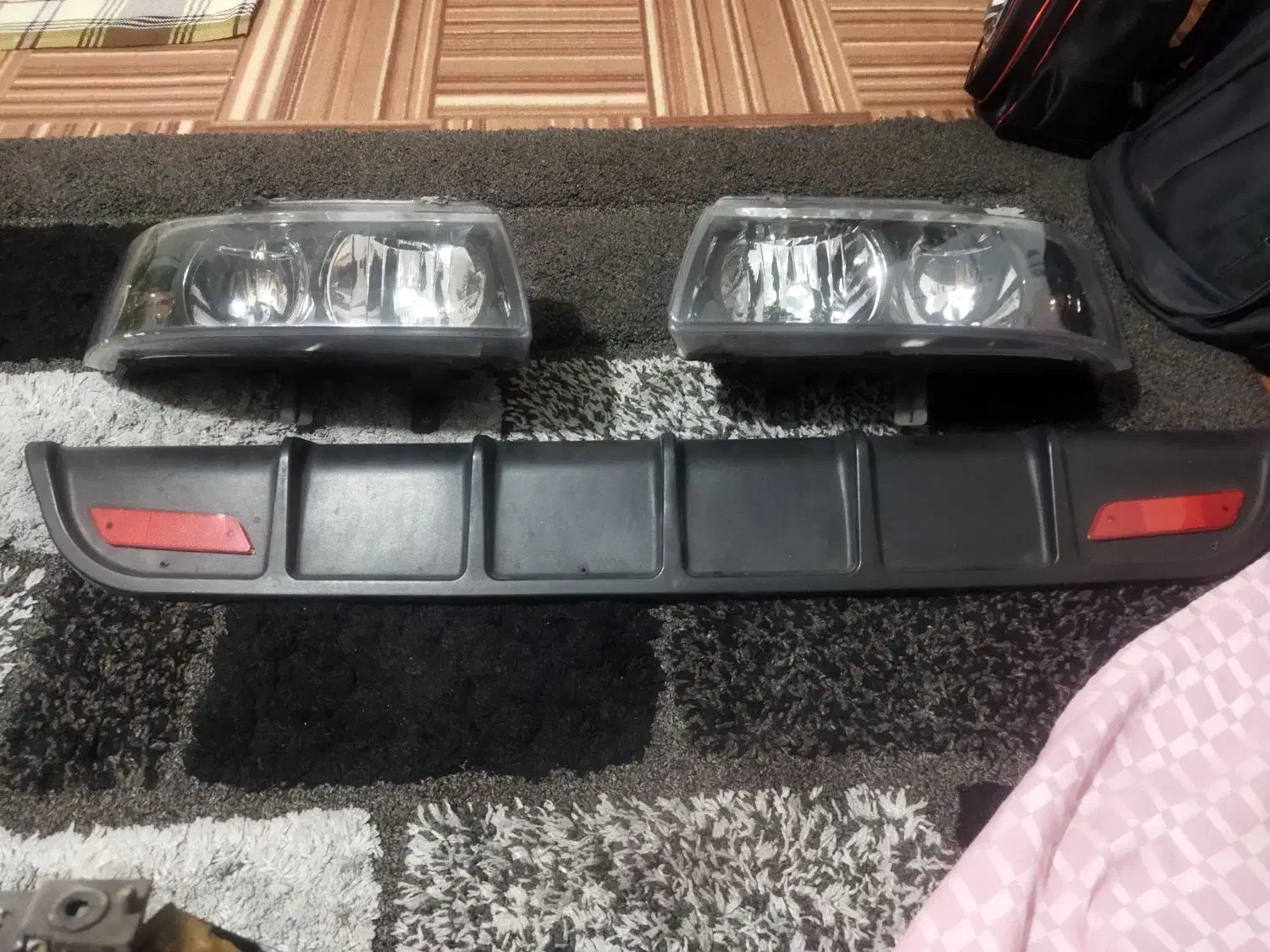 چراغ سمند|قطعات یدکی و لوازم جانبی|قم, سراجه (۱۵ خرداد)|دیوار