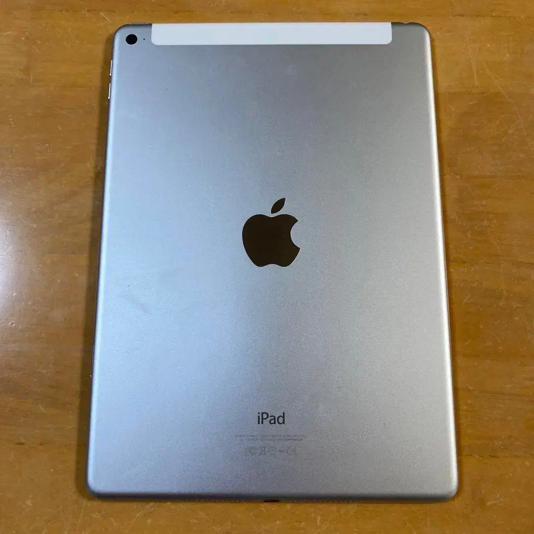 iPad Air 2/ آی‌پد تمیز و قیمت مناسب|تبلت|یزد, |دیوار