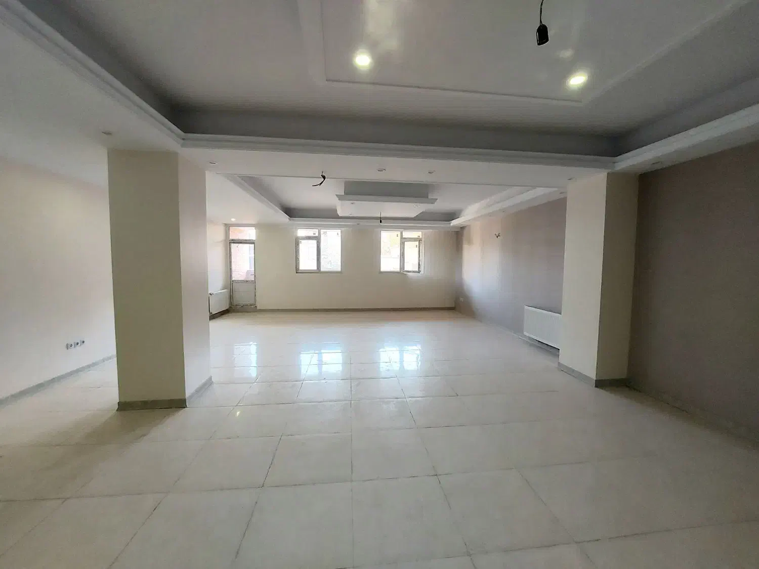 ۲۲۰متر ،کلید نخورده،میدان معلم|اجارهٔ آپارتمان|شهریار, شهریار|دیوار