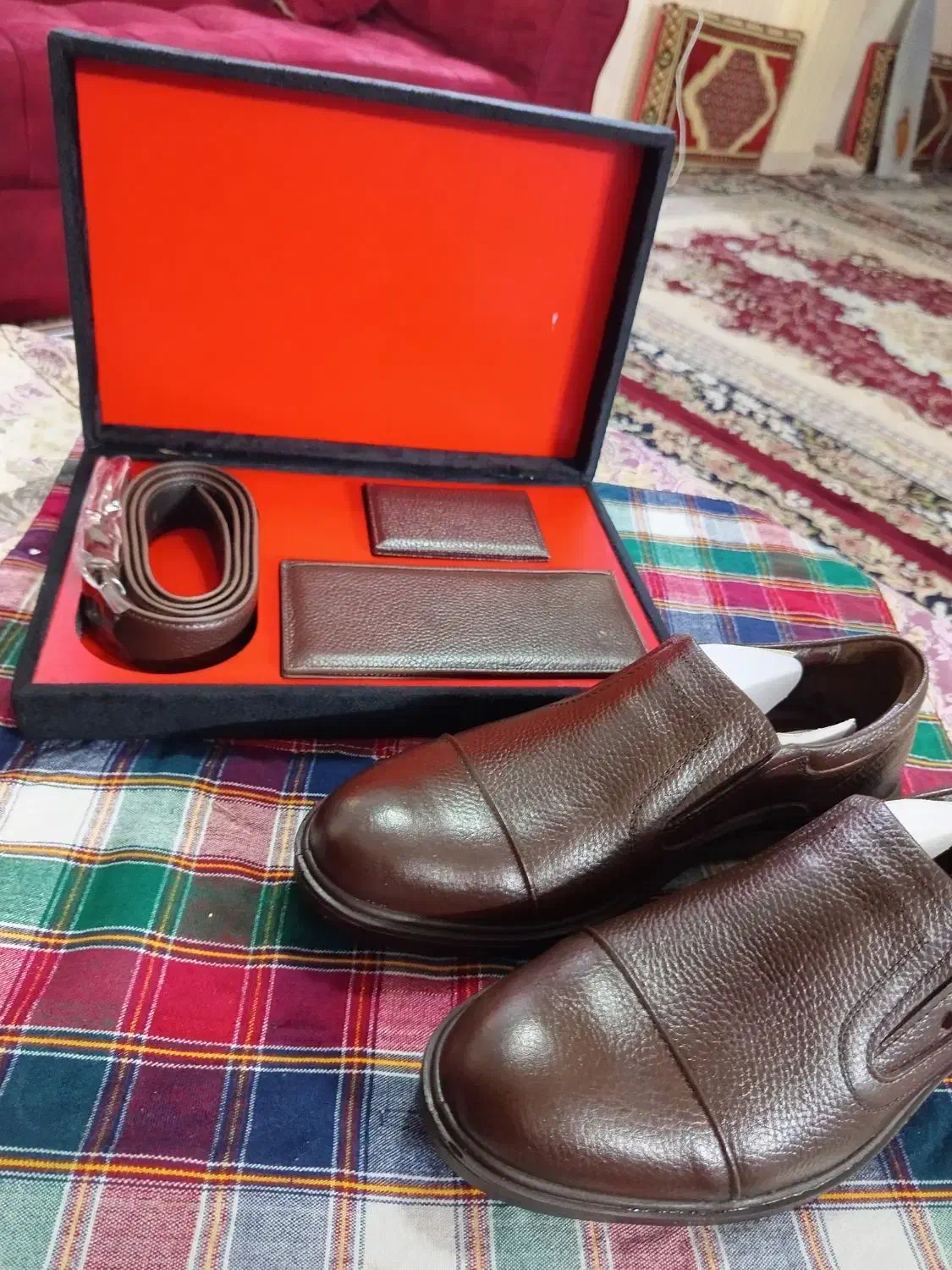 کیف و کفش|کیف، کفش، کمربند|لنگرود, |دیوار