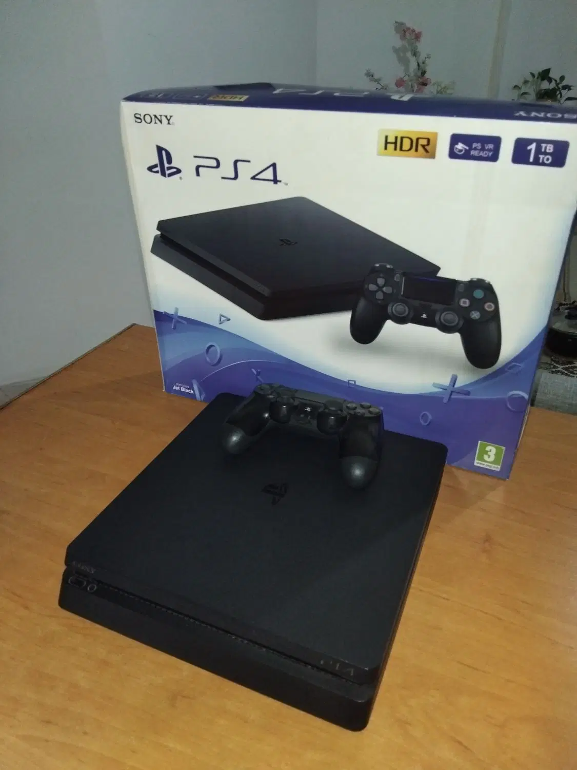 PS4 Slim 1TB|کنسول، بازی ویدئویی و آنلاین|کوچصفهان, |دیوار