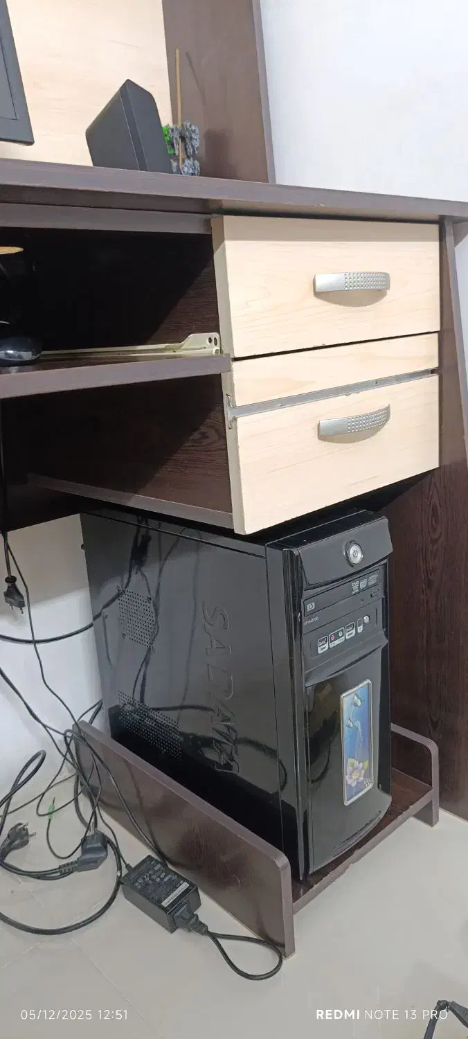 میز کامپیوتر ام دی اف|میز تحریر و کامپیوتر|اسلامشهر, زرافشان|دیوار