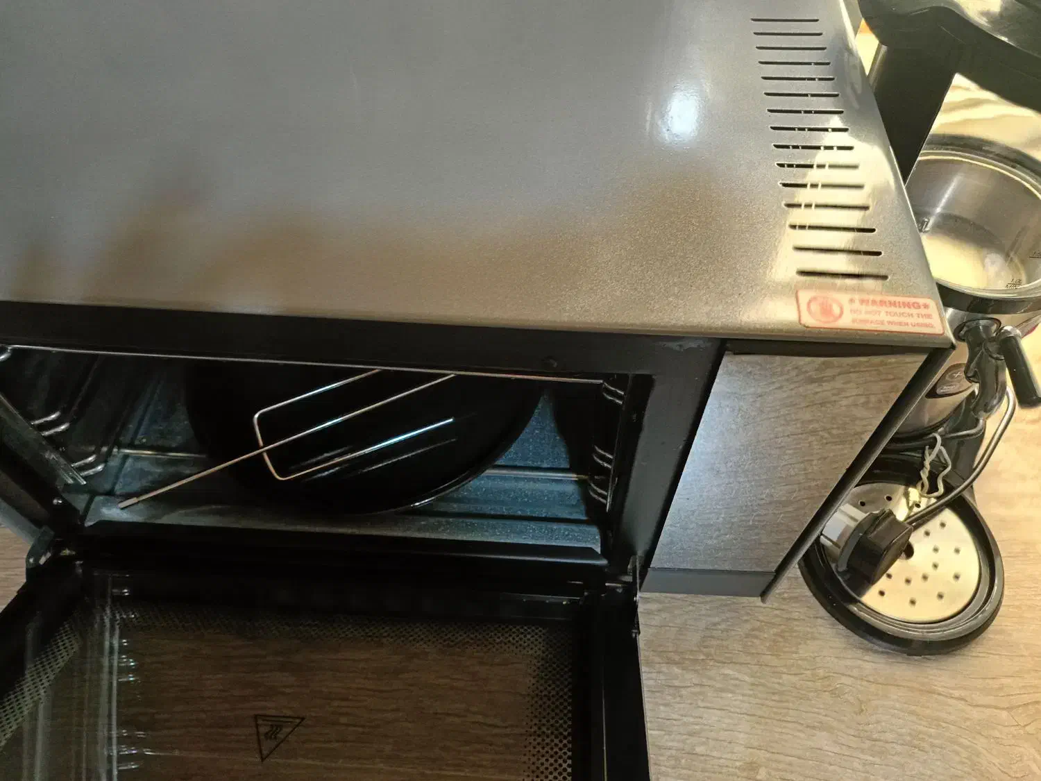 توستر  سوپر.  لوکس. در حد نو|اجاق گاز و لوازم برقی پخت‌وپز|قروه, |دیوار