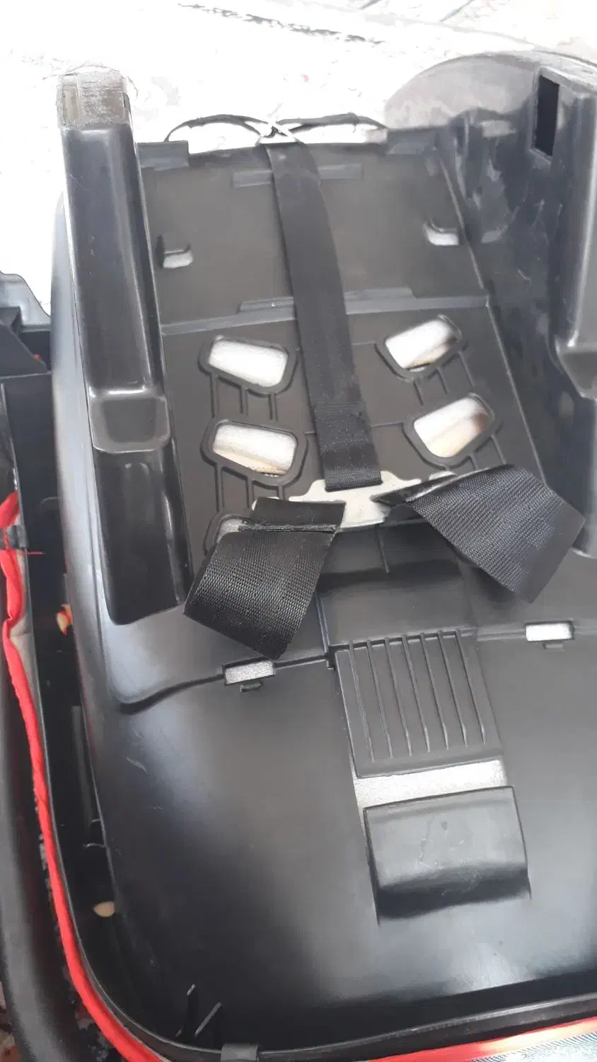 کریر نو|کالسکه و لوازم جانبی|سنقر, |دیوار