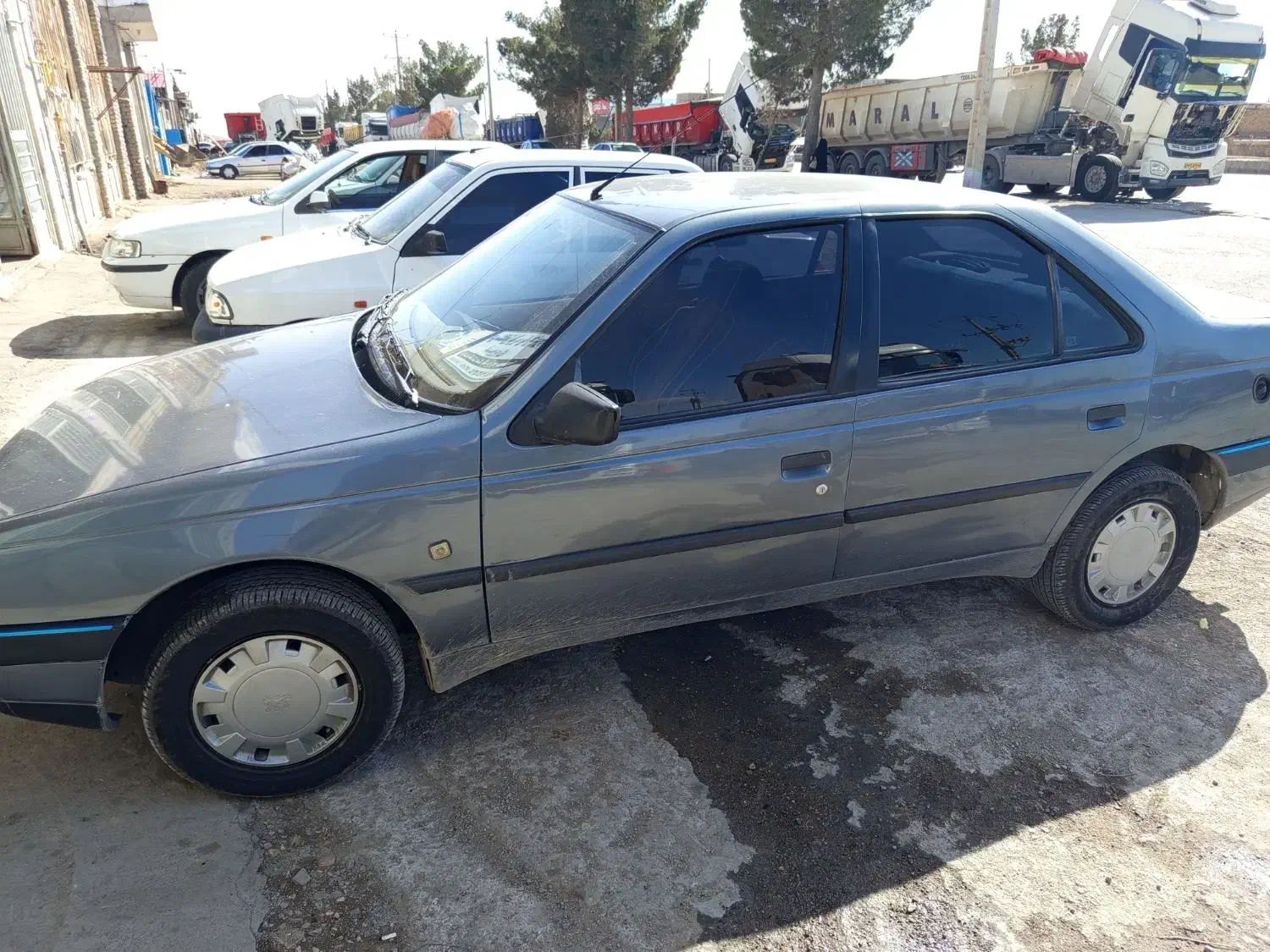 فروشی|خودرو سواری و وانت|گرمه, |دیوار