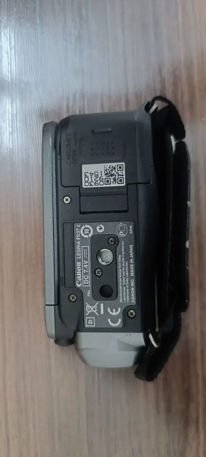 دوربین هندی کم کنون|دوربین عکاسی و فیلم‌برداری|باقرشهر, |دیوار