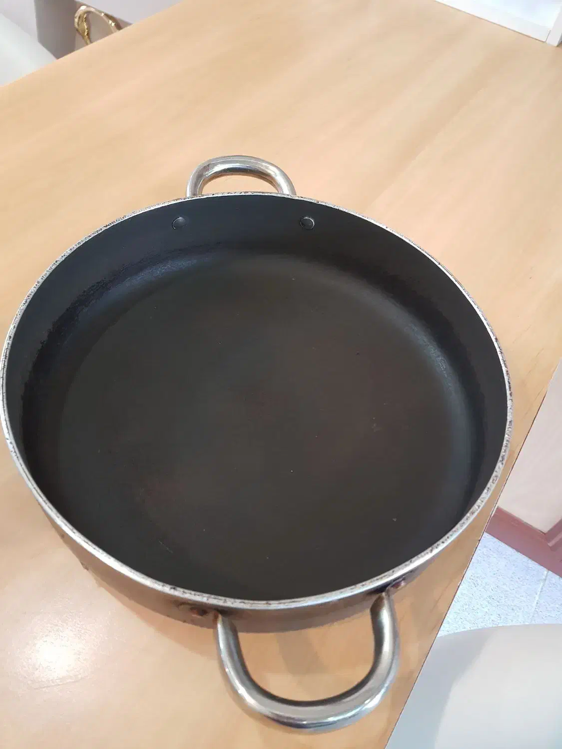 ظروف آشپزخانه|ظروف پخت‌وپز|رشت, رودباری|دیوار