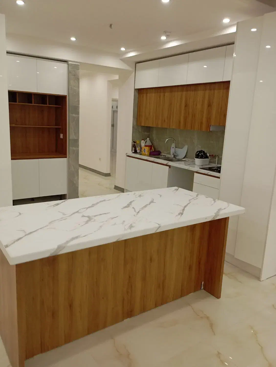 شرکت خدماتی نظافتی باران|خدمات نظافت|قم, دورشهر|دیوار