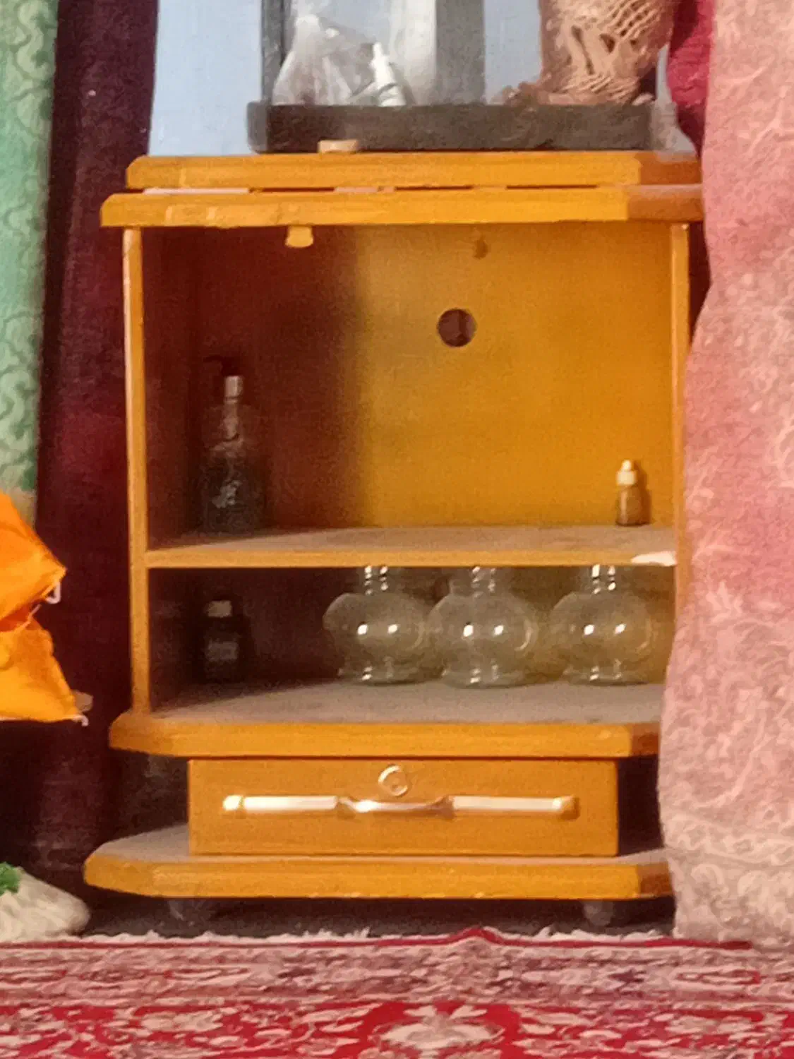 میز تلوزیون|میز تلویزیون|تربتحیدریه, تپه ننه حجی|دیوار