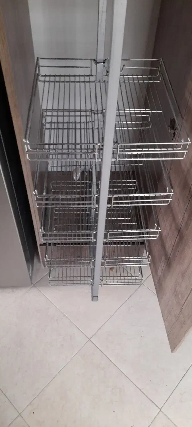 سبد سوپری یخچالی|آب‌چکان و نظم‌دهنده ظروف|مشهد, چهارچشمه|دیوار