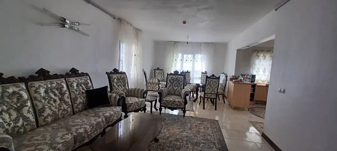 مبل ۹ نفره با میز ناهارخوری و صندلی|مبلمان خانگی و میز عسلی|رودهن, |دیوار