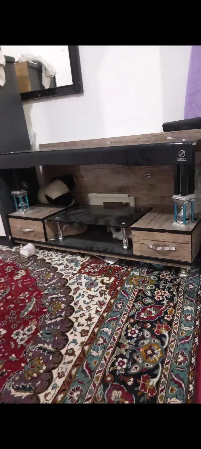 میز تلوزیون فروش به دلیل مهاجرت|میز تلویزیون|باغستان, |دیوار