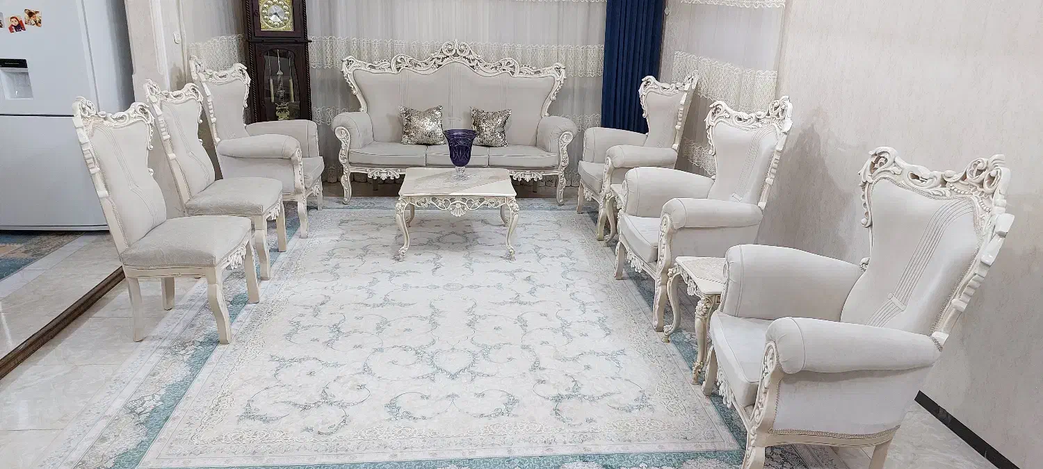 حراج مبل سلطنتی ۹ نفره همراه با میزها|مبلمان خانگی و میز عسلی|قم, کیوانفر|دیوار