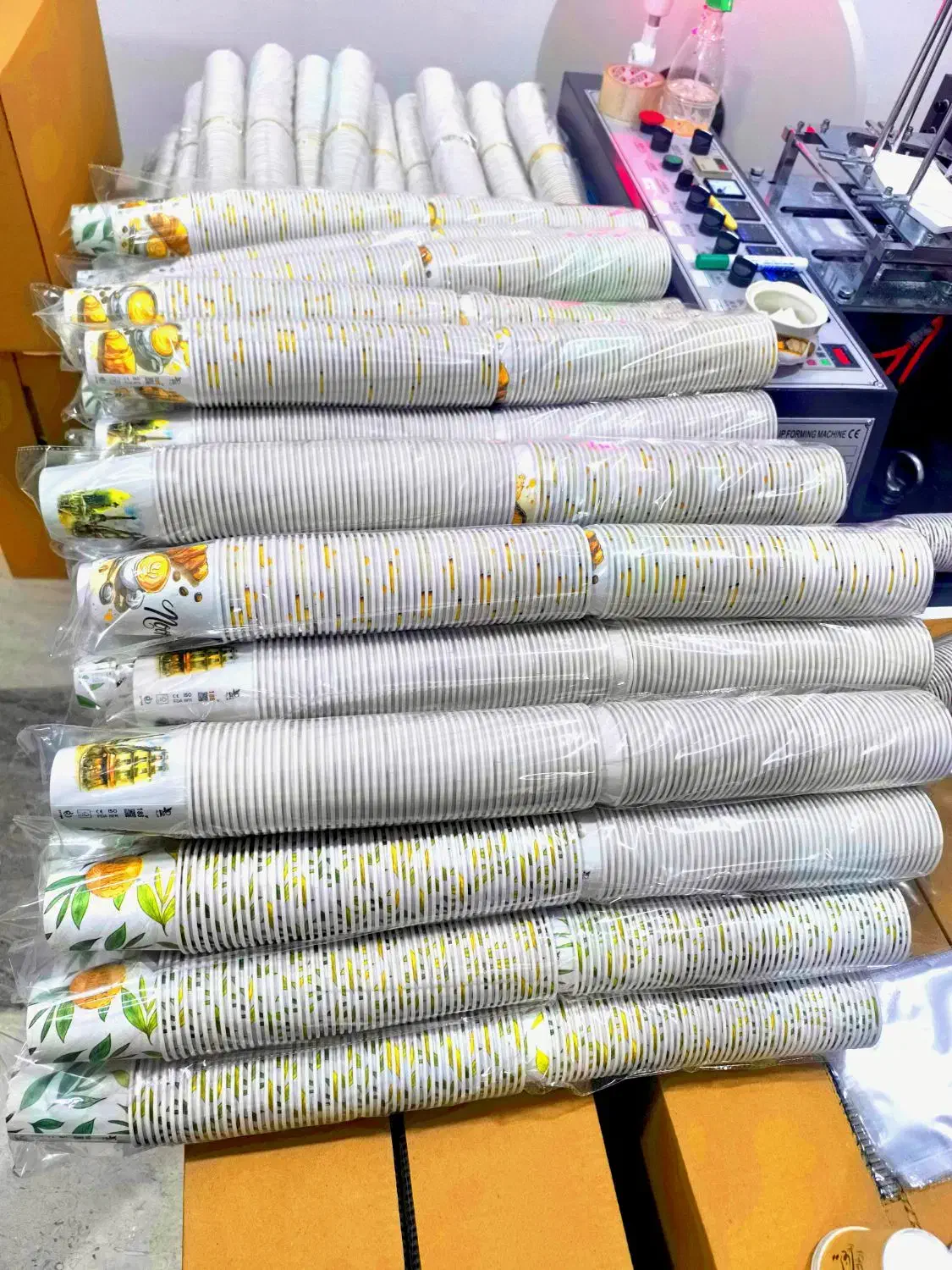 تولید و پخش لیوان کاغذی سایز 220|ظروف نگهدارنده، پلاستیکی، یک‌بارمصرف|مشهد, بهاران|دیوار