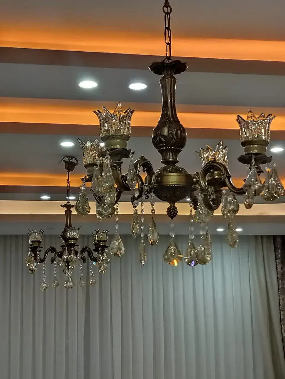 لوستر برنز۲عدد|لوستر و چراغ آویز|کرمانشاه, |دیوار