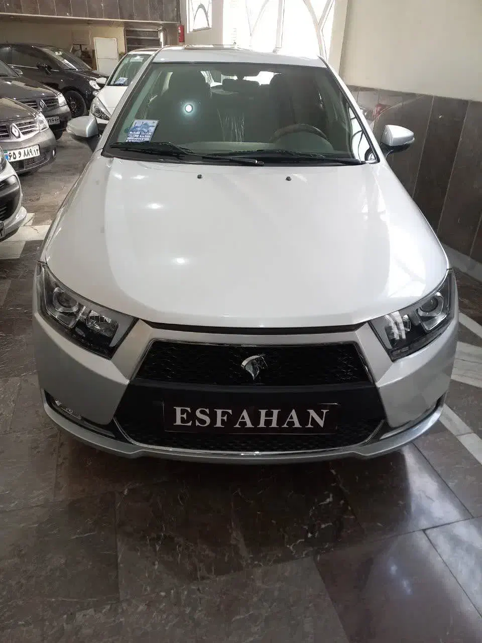 دنا پلاس.مدل۹۸.دنده ایی|خودرو سواری و وانت|اصفهان, خلجا|دیوار