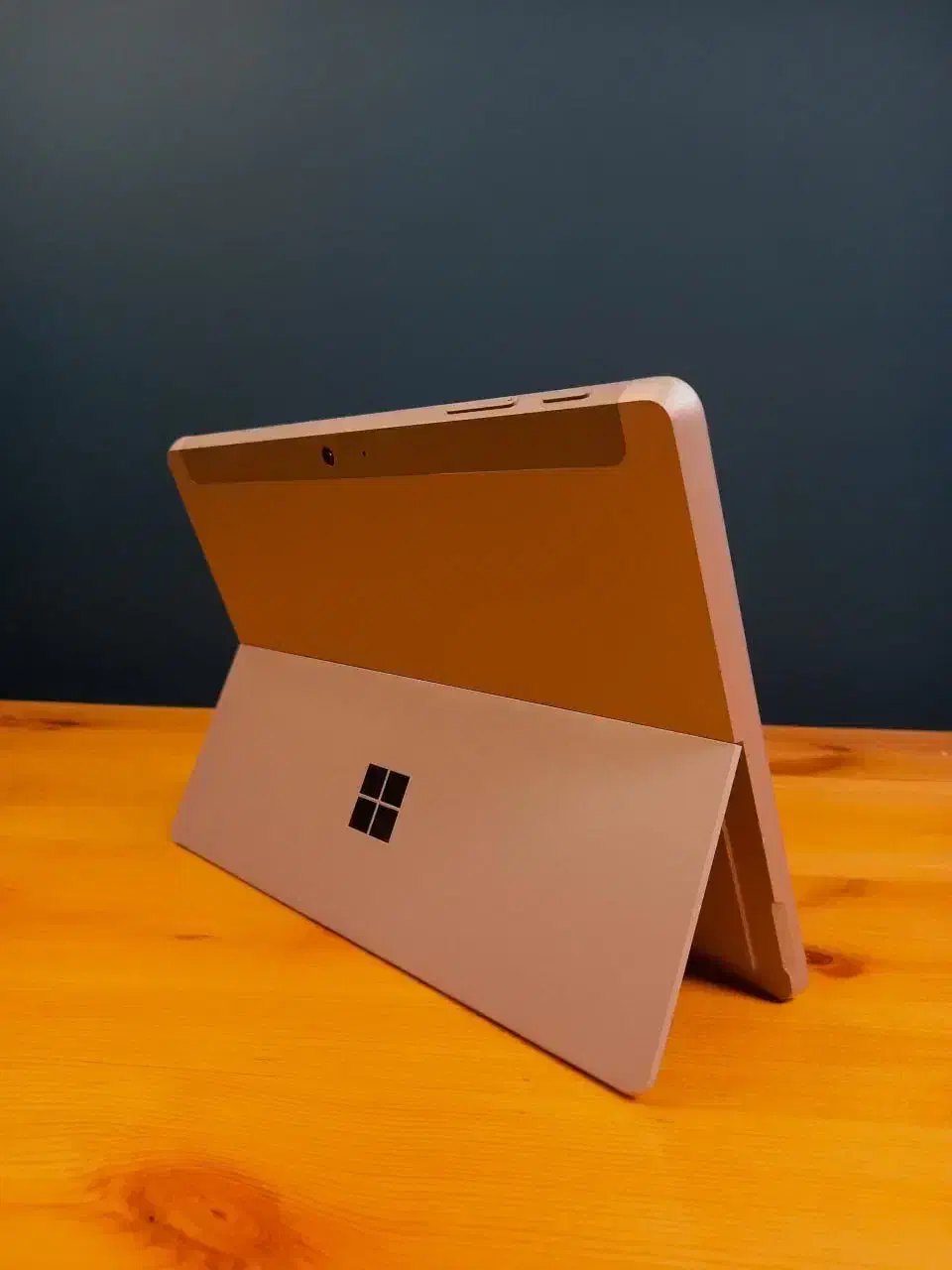 سرفیس GO2 کارکرده اما تمیز|رایانه همراه|رباط‌کریم, رباط‌کریم|دیوار