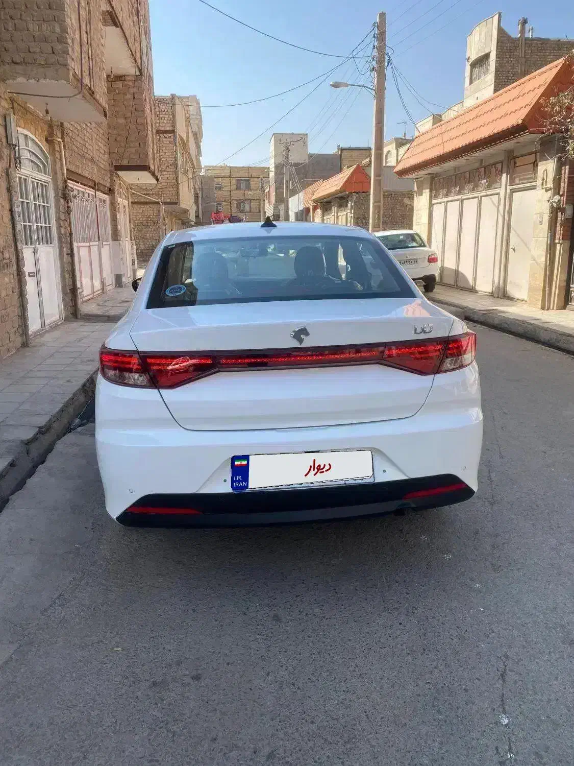 دو عدد تارا دنده سفید و مشکی|خودرو سواری و وانت|قم, شهرک فاطمیه|دیوار