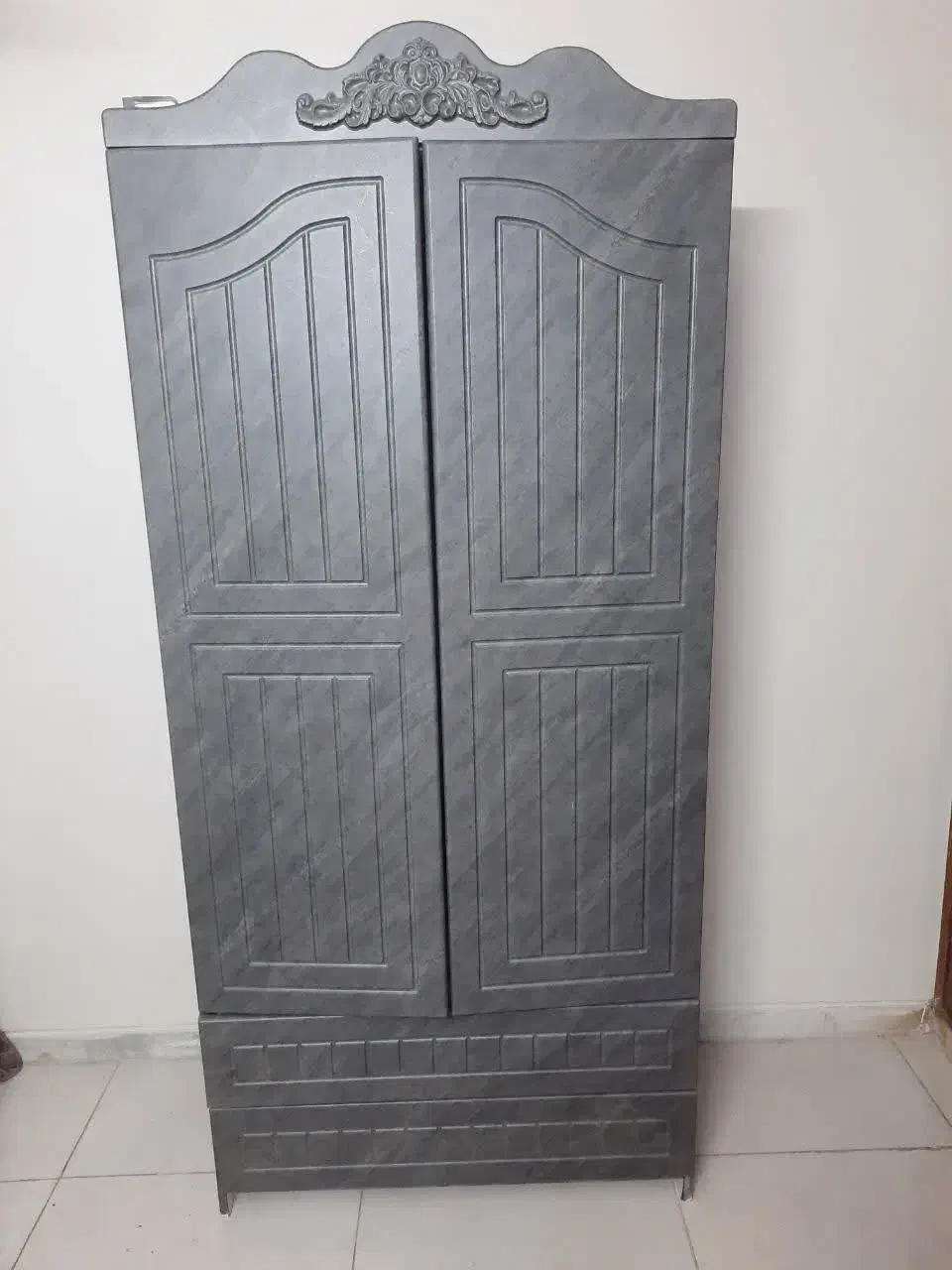 سرویس خواب وکمدومیزتحریر|تخت و سرویس خواب|اصفهان, جلفا|دیوار