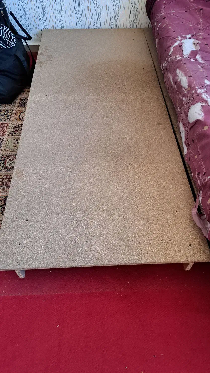 تخت چوبی یا کف تخت|تخت و سرویس خواب|اردبیل, |دیوار