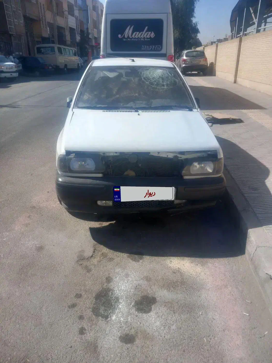 پراید ۱۳۱ مدل ۹۸.ـتصادف،ماشین در یزد میباشد|خودرو سواری و وانت|دهرم, |دیوار