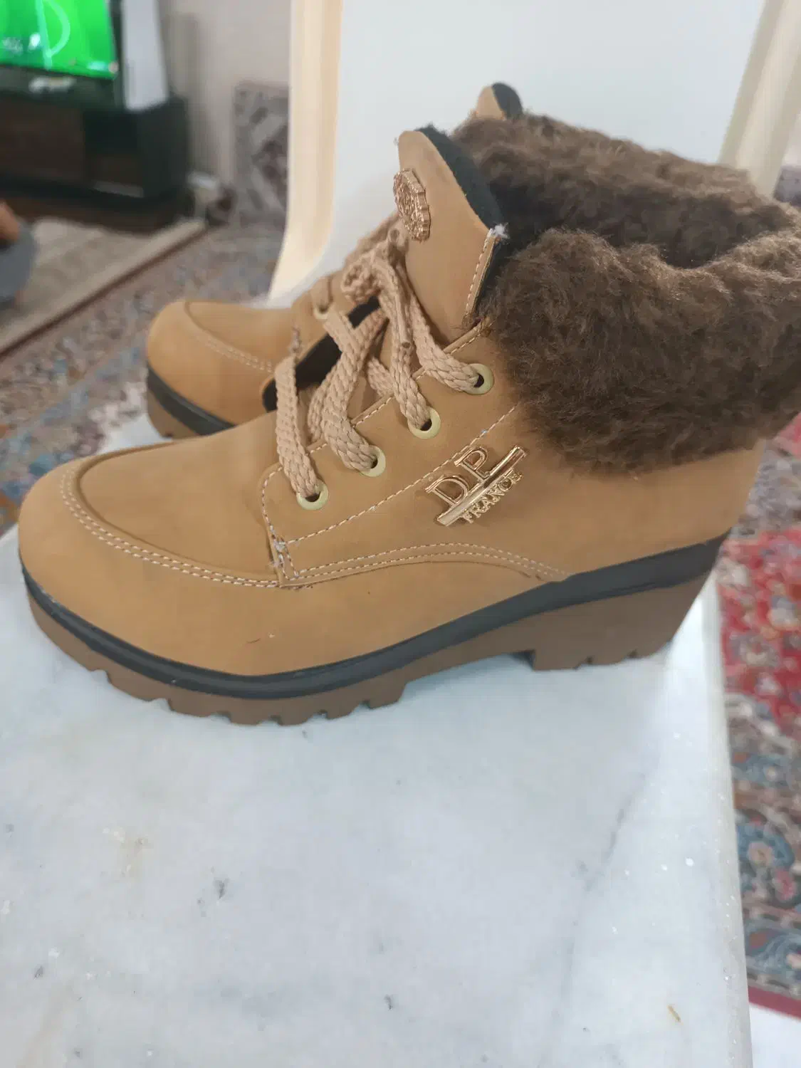 کفش سایز۳۷و۳۸کتونی نیم بوت۳۷اسکیچرز۳۳و۳۵و۳۱دمپایی|کیف، کفش، کمربند|قم, حاج خلیل|دیوار