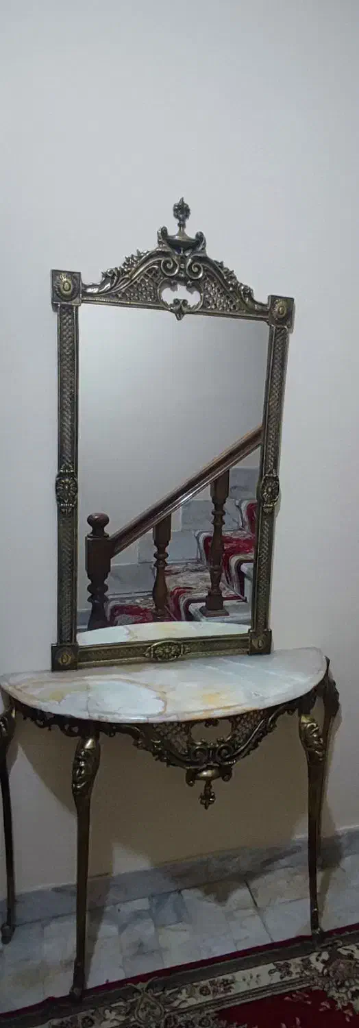 میز کنسول و آیینه برنجی|بوفه، ویترین، کنسول|تبریز, |دیوار