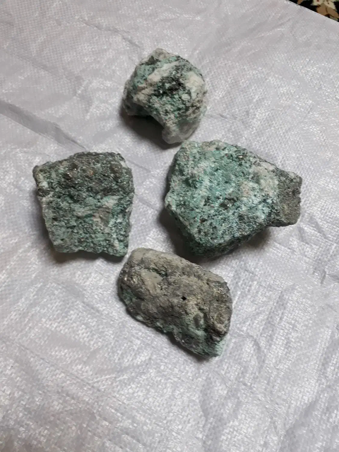 سنگ فیروزه|جواهرات|سنندج, |دیوار