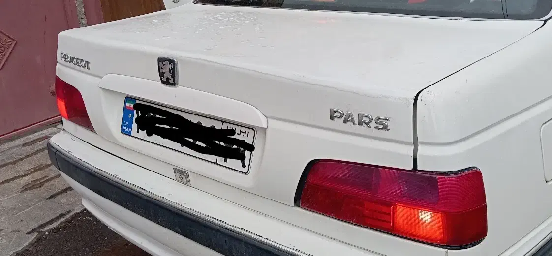 در جعبه و چراغ پژو پارس|قطعات یدکی و لوازم جانبی|سرپل ذهاب, |دیوار