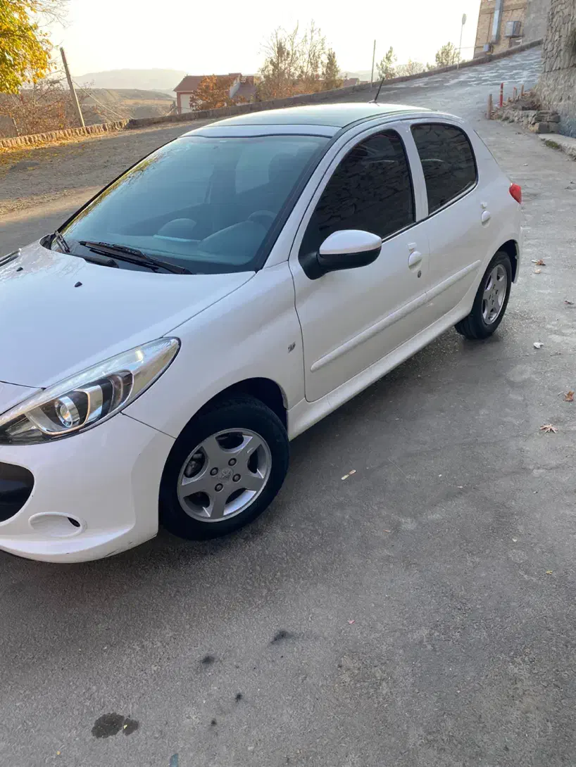 ۲۰۷ پانا مدل ۱۴۰۲|خودرو سواری و وانت|مشهد, وکیل‌آباد|دیوار