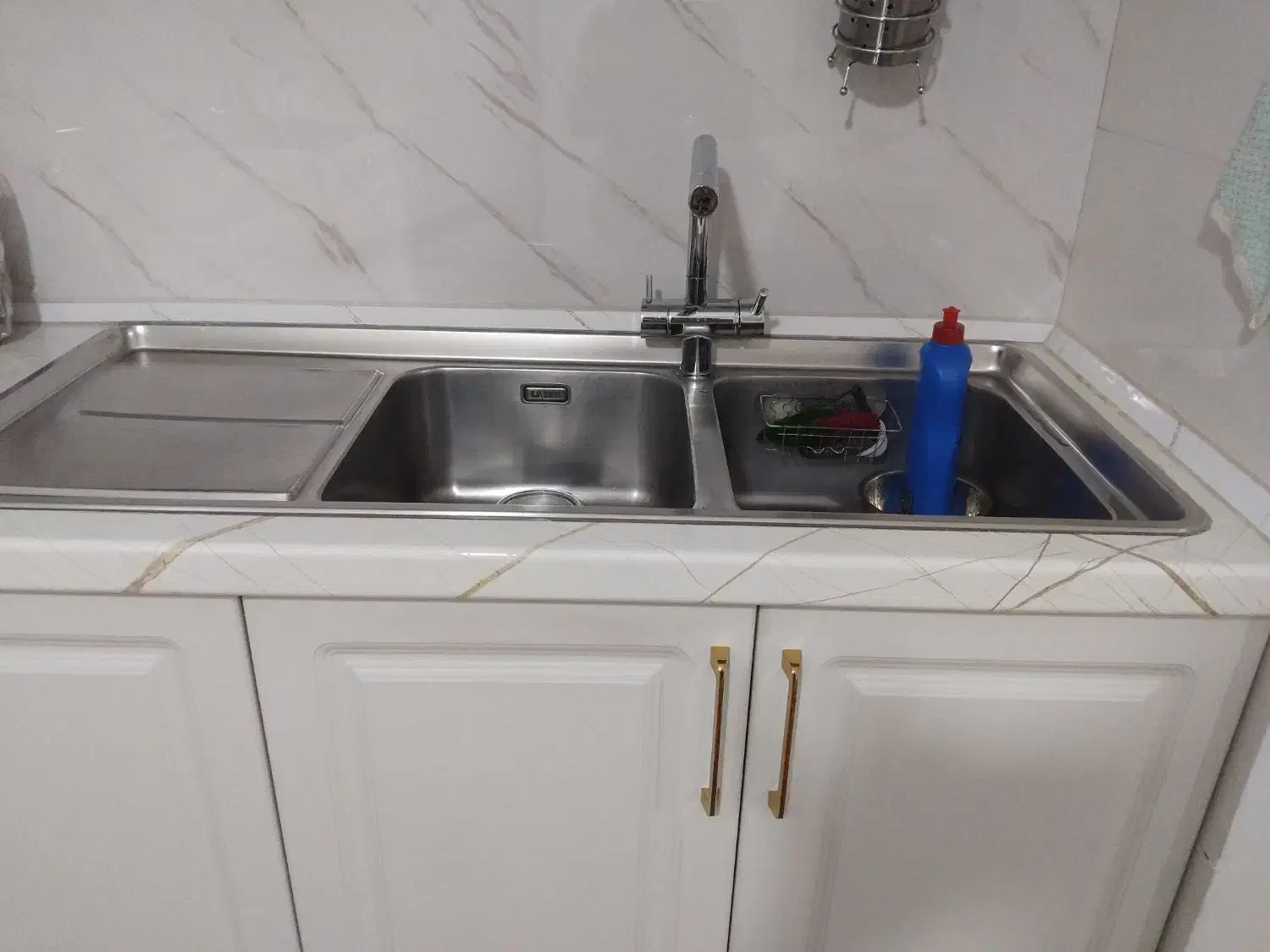 تعمیر کابینت وانواع مصنوعات چوبی|خدمات پیشه و مهارت|زنجان, |دیوار