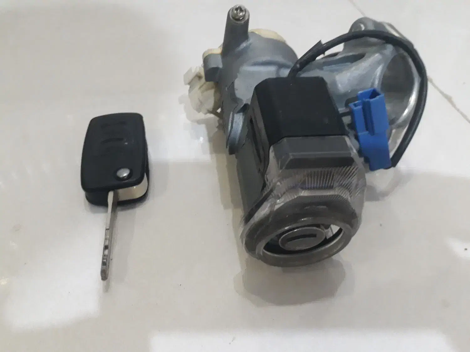 سوئیچ خودرو|قطعات یدکی و لوازم جانبی|مشهد, گوهرشاد|دیوار