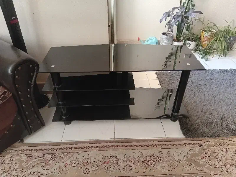 زیر تی وی|میز تلویزیون|شاهین‌شهر, فیض|دیوار