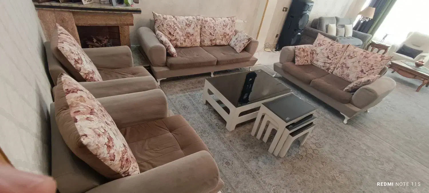 مبل راحتی ۷ نفره|مبلمان خانگی و میز عسلی|اندیشه, اندیشه فاز ۵|دیوار