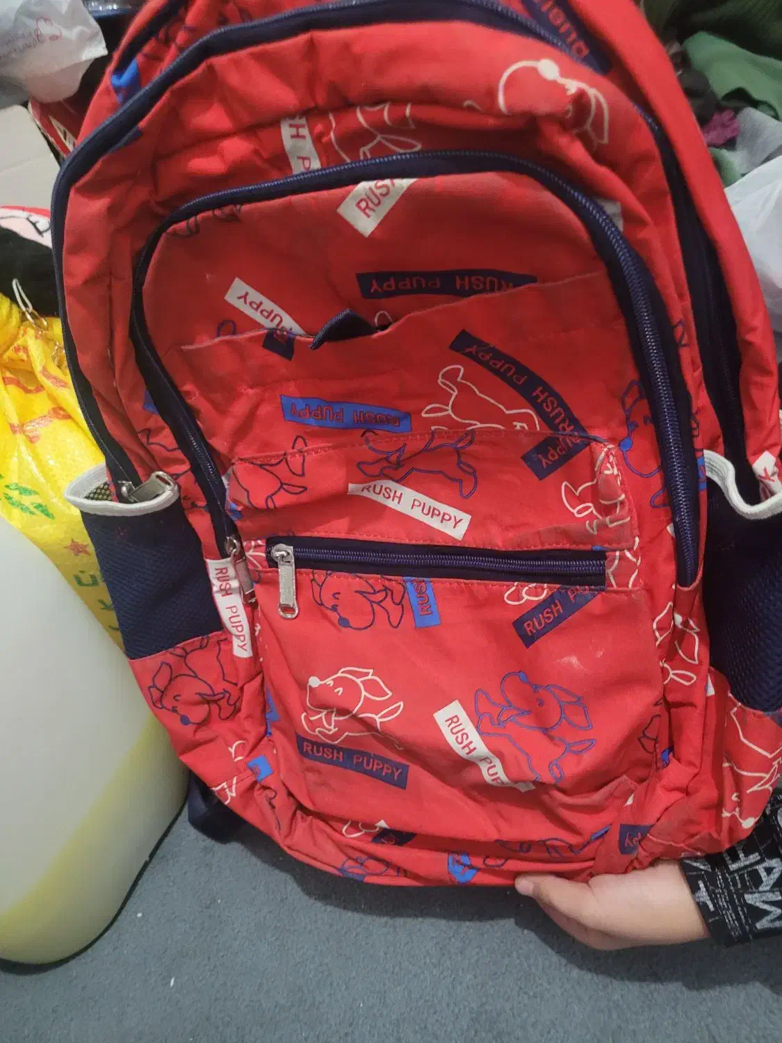 کیف بچه|کیف، کفش، کمربند|هشتگرد, فاز ۳ مهستان|دیوار