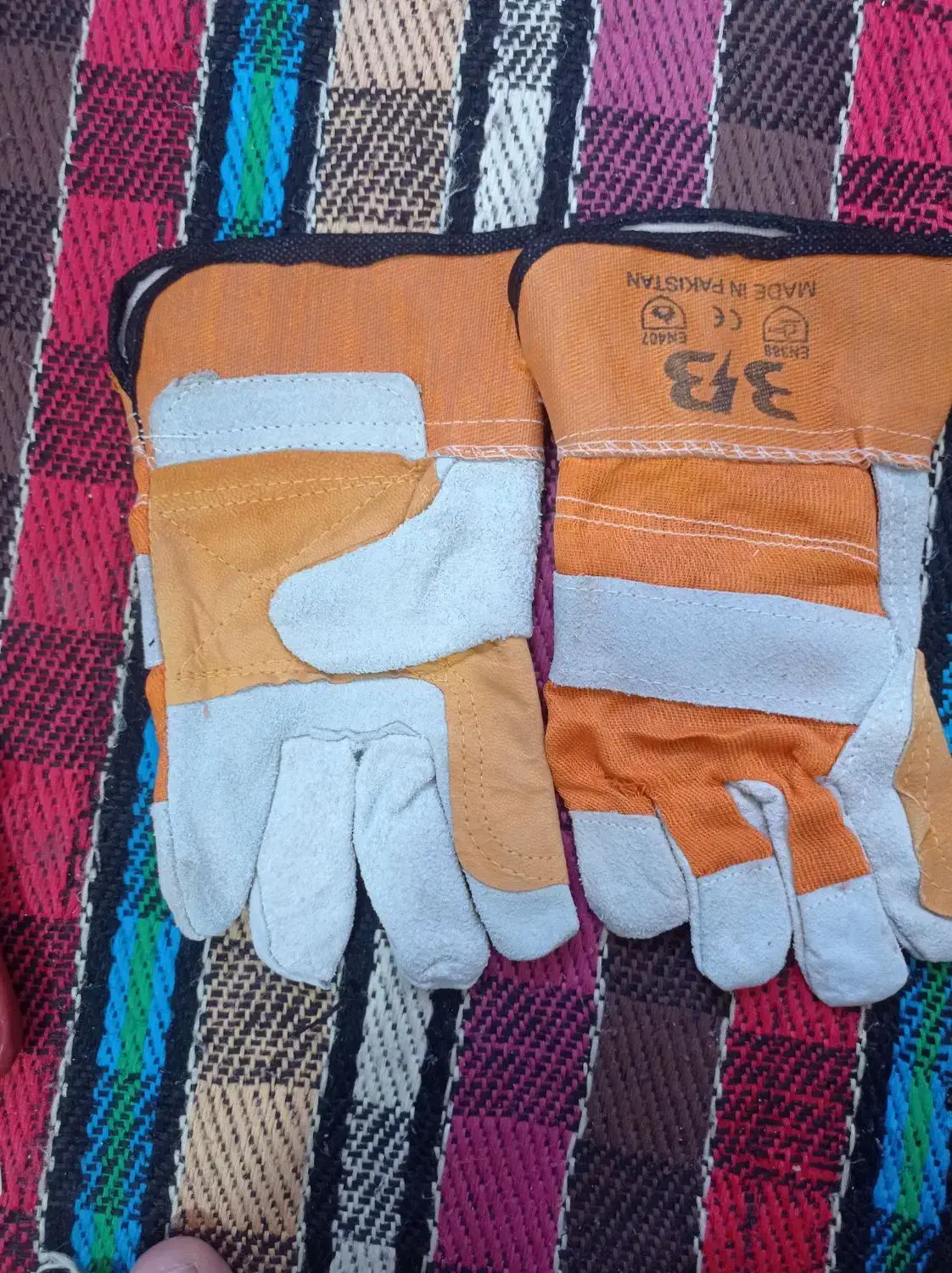 دستکش های کار و صنعتی و گوشی ضد صدا خلبانی|ابزارآلات|شاهینشهر, اقبال لاهوری|دیوار