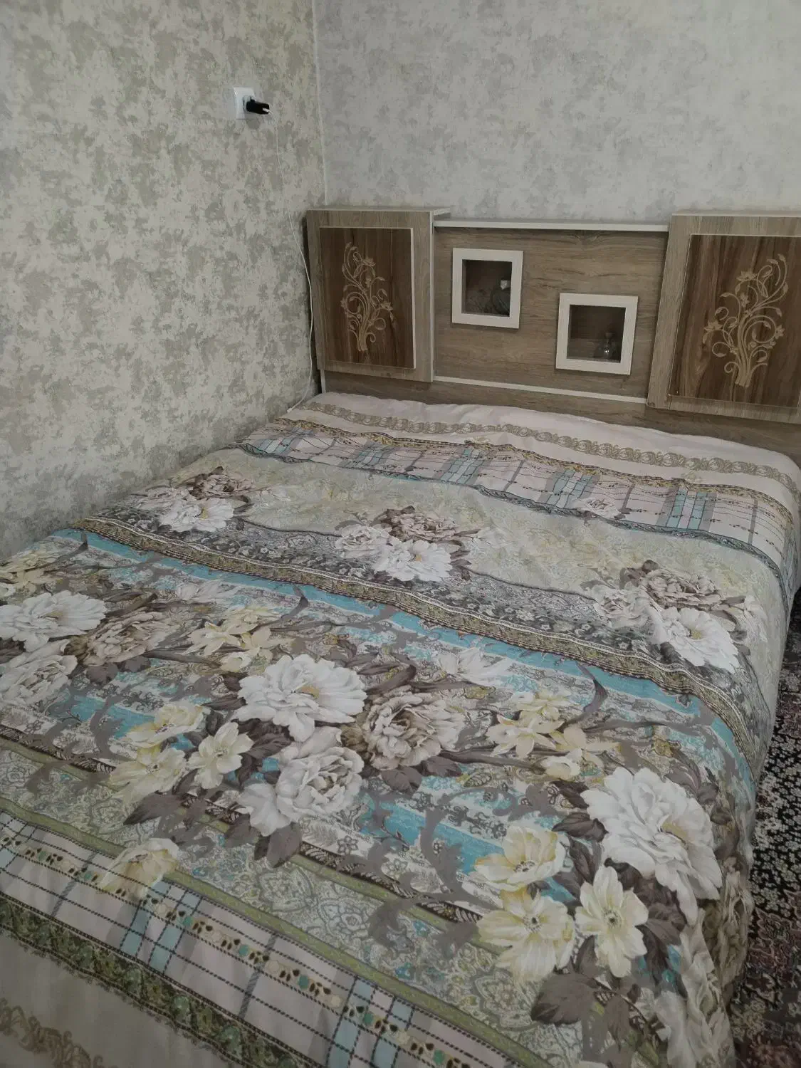 تخت|تخت و سرویس خواب|همدان, |دیوار