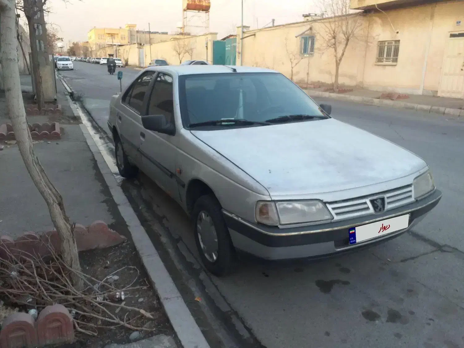 ماشین 405 مدل 85|خودرو سواری و وانت|تهران, هفده شهریور|دیوار