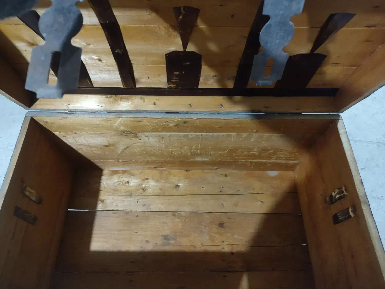 صندوقچه قدیمی|کلکسیون اشیاء عتیقه|تهران, افسریه شمالی|دیوار