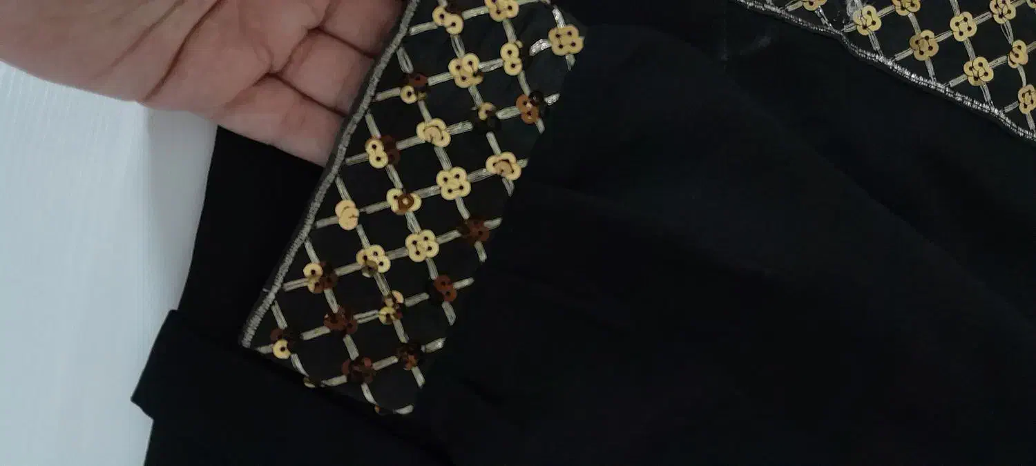 لباس شیک نو|لباس|درگزین, |دیوار