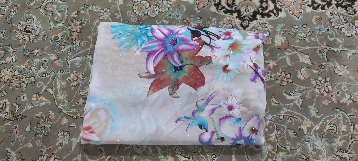 چادر مجلسی|لباس|قم, انسجام|دیوار