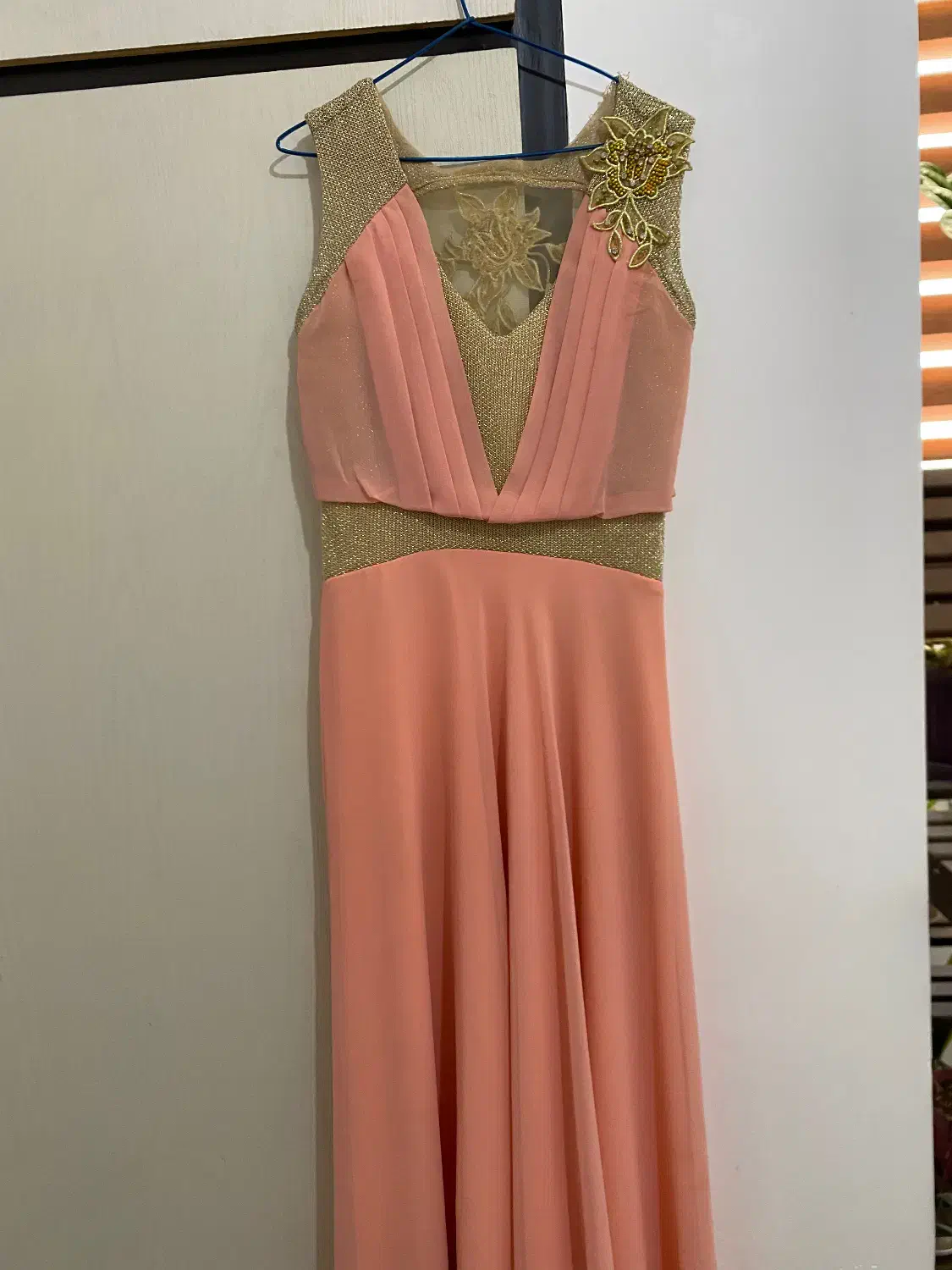 لباس مجلسی|لباس|کرمان, |دیوار