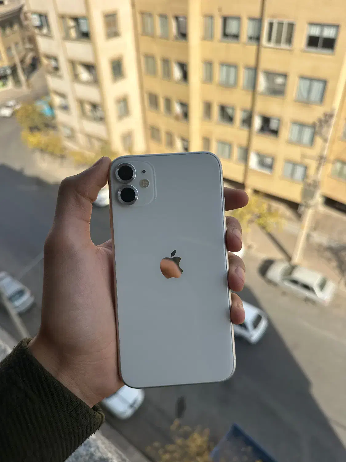 آیفون ۱۱ نرمال ۱۲۸ سفید|موبایل|مشهد, کوه سنگی|دیوار