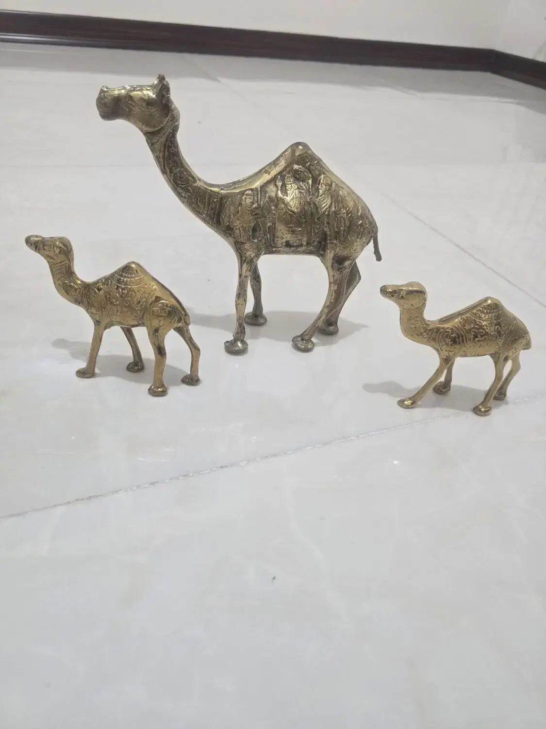 لوازم برنجی کاملا نو و سالم|مجسمه، تندیس، ماکت|نسیم‌شهر, |دیوار