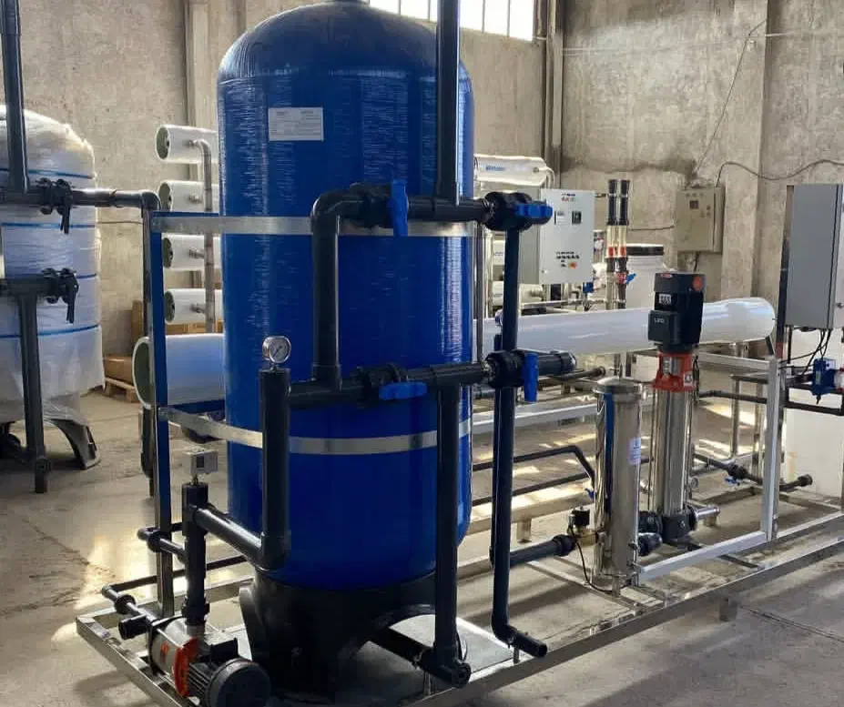 تصفیه آب صنعتی و کشاورزی|ماشین‌آلات صنعتی|ری, بازار آهن|دیوار