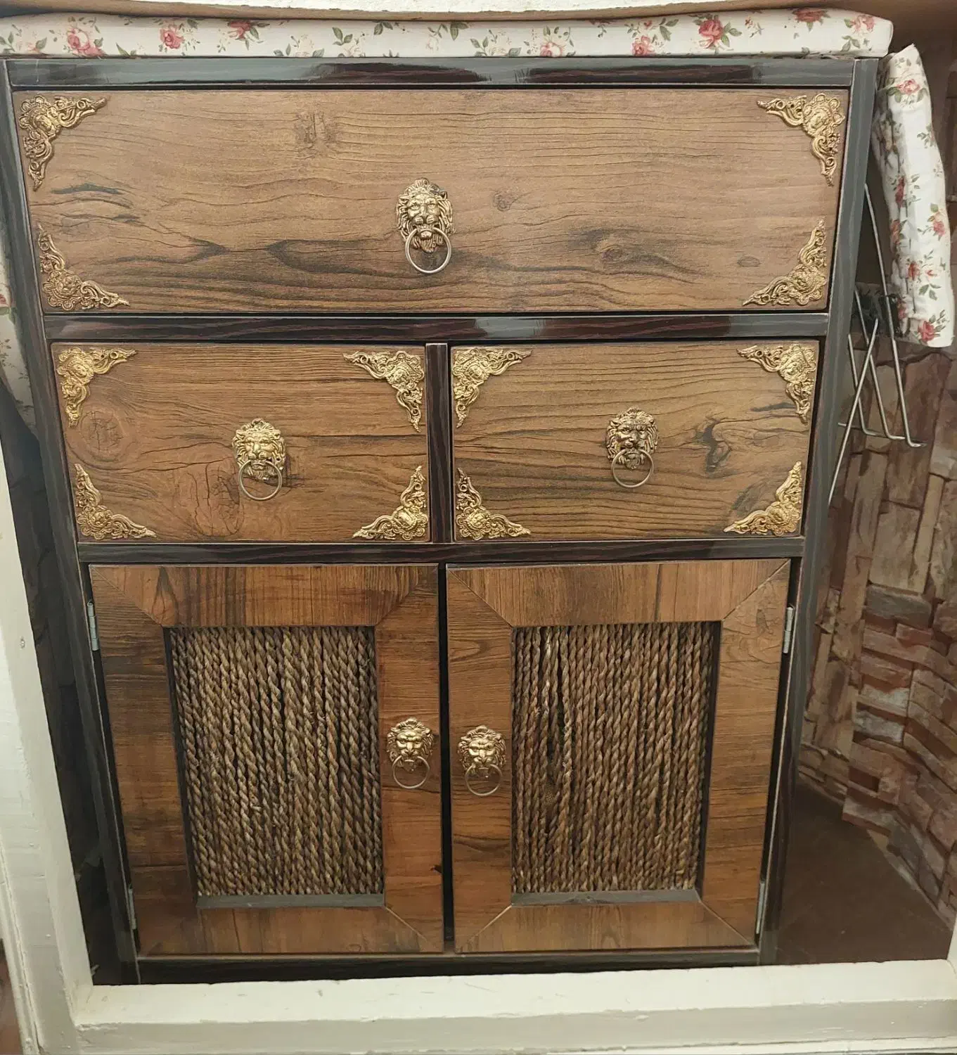 میز اتو|اتو و لوازم اتو|شاهینشهر, پارک بانک استان|دیوار