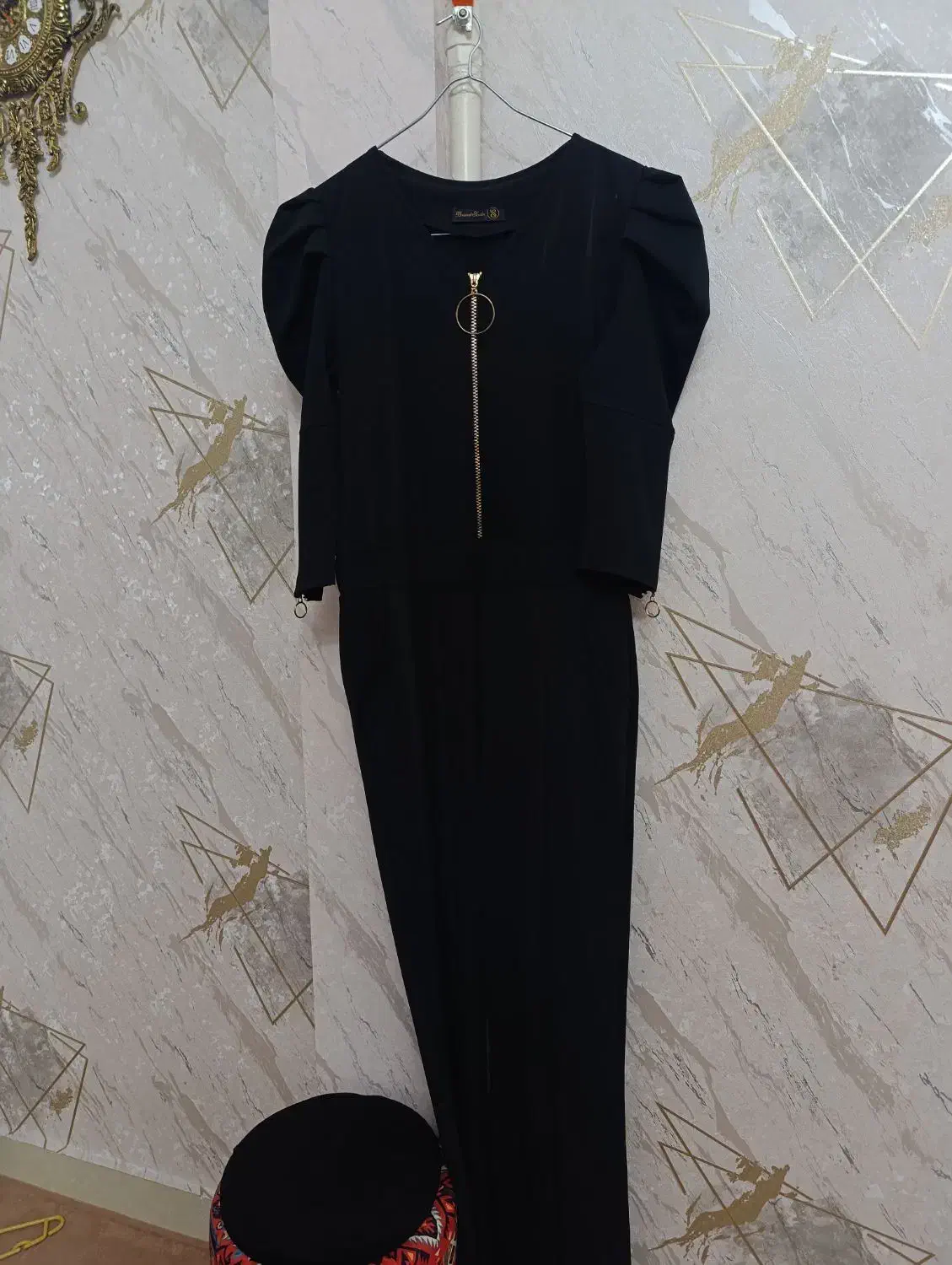 لباس مجلسی|لباس|تبریز, |دیوار