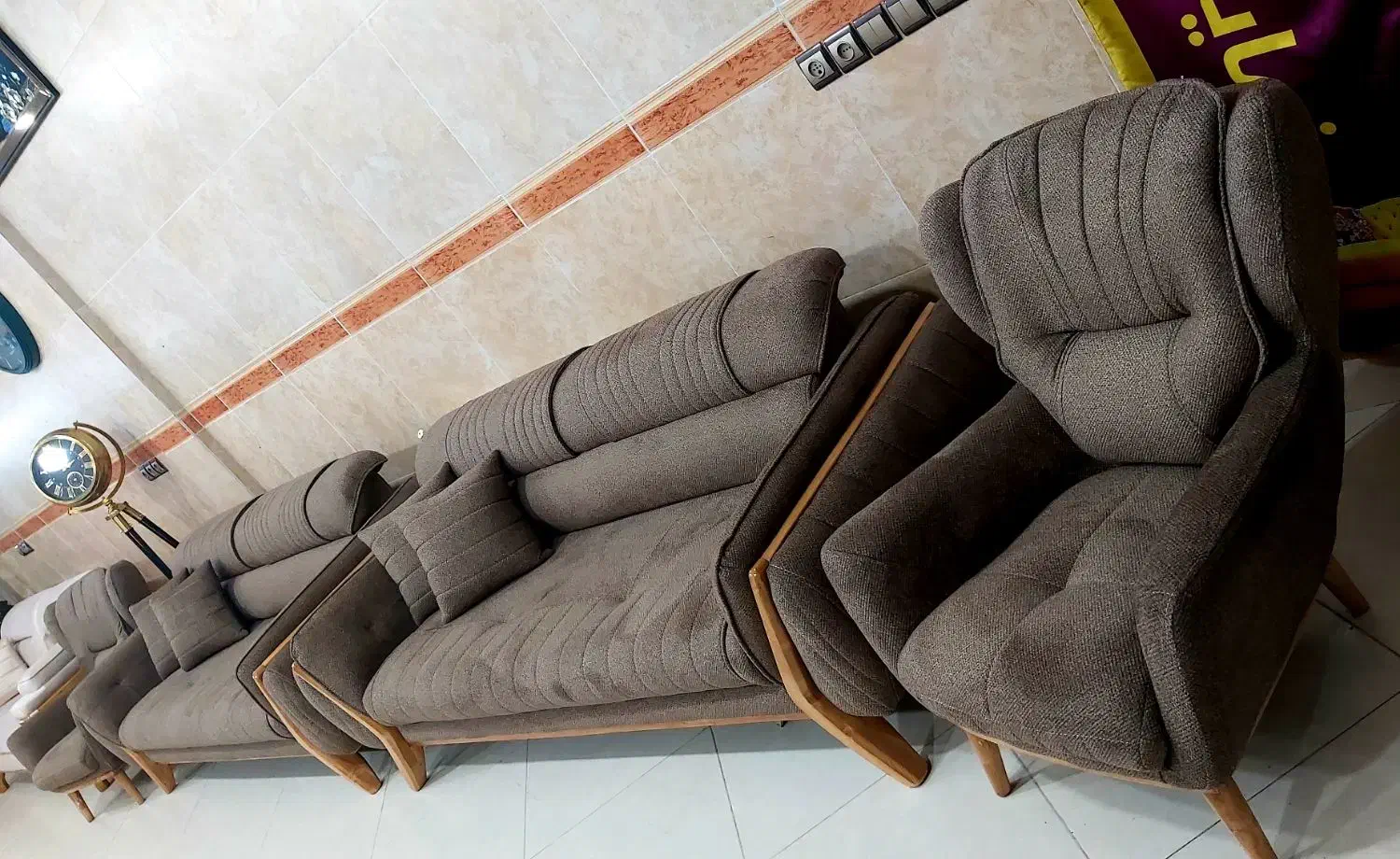 مبلمان تمام مکانیزە شرکتی|مبلمان خانگی و میز عسلی|پیرانشهر, |دیوار